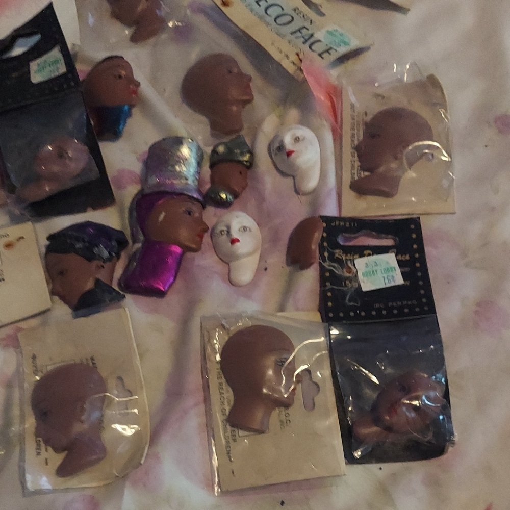 8/$10 All Pieces For $6  Vintage Assorted Deco Flex Doll Heads Set - Picture 7 of 16